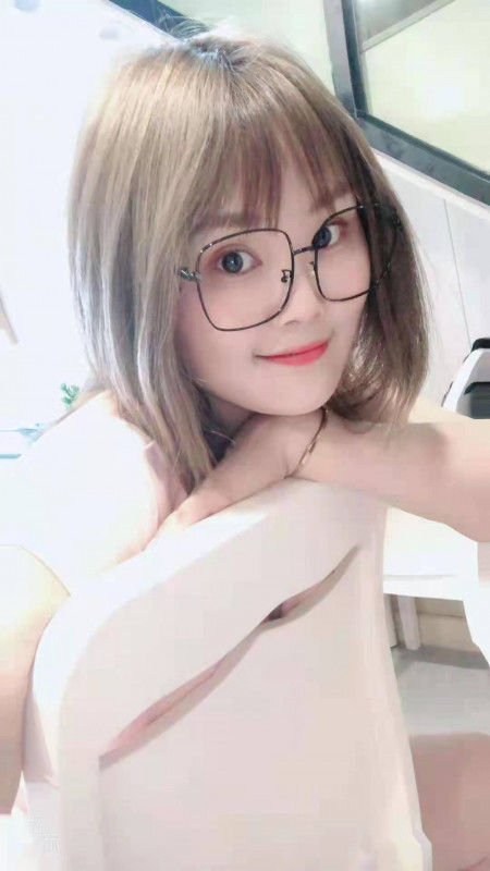 若曦妹妹大胸活好清纯小妹